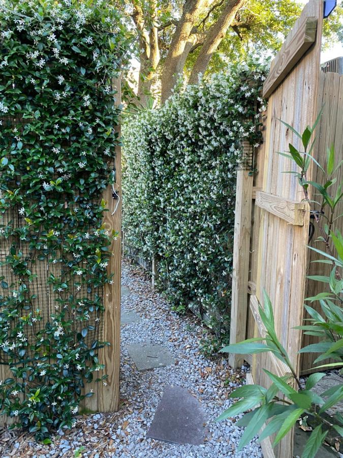 One Bedroom Apartment With Hot Tub 2 Blocks To Magazine Street New Orleans Eksteriør bilde